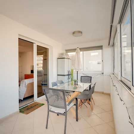Penthouse The 'veranda' Elena Court