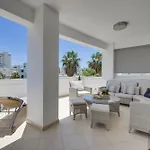 Penthouse The 'veranda' Elena Court 라르나카