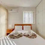 Penthouse The 'veranda' Elena Court 라르나카