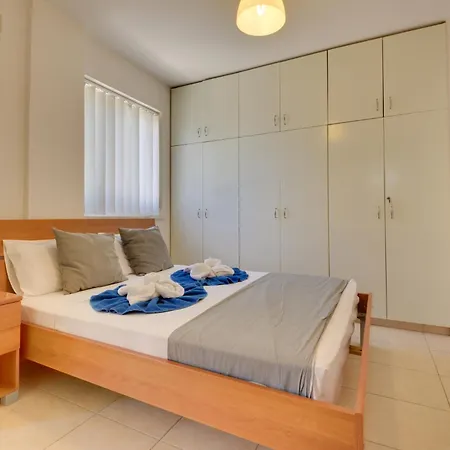 Apartment Penthouse The 'veranda' Elena Court