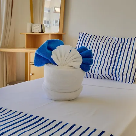 Apartment Penthouse The 'veranda' Elena Court *