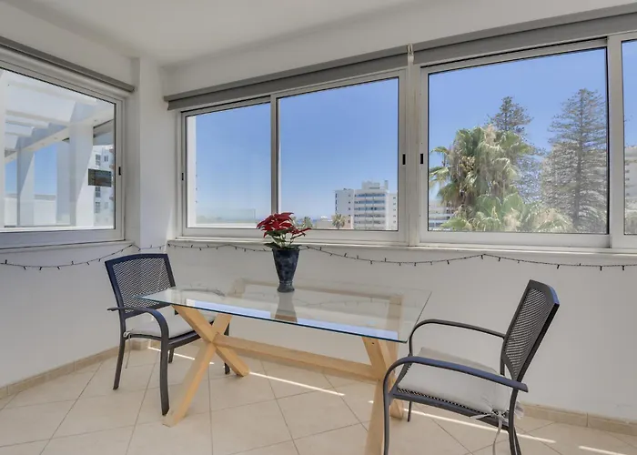 Penthouse The 'veranda' Elena Court Apartment Larnaka