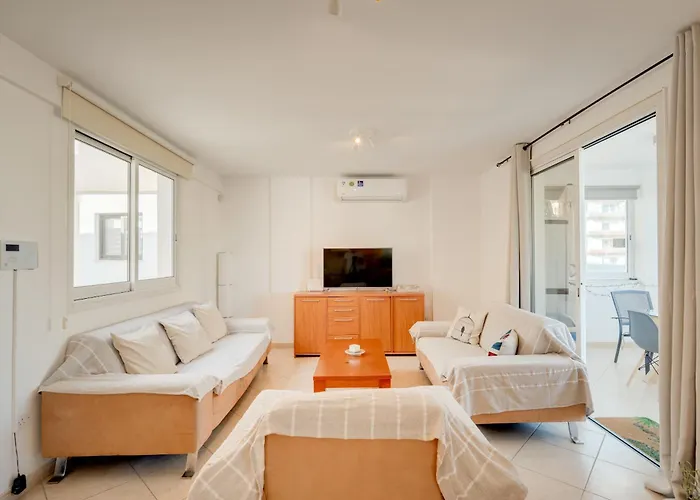 Appartamento Penthouse The 'veranda' Elena Court *