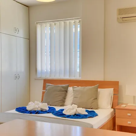 Apartament Penthouse The 'veranda' Elena Court