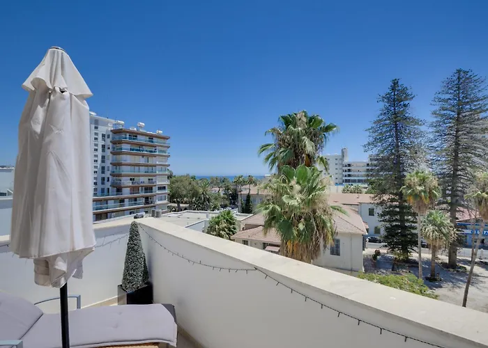 Appartamento Penthouse The 'veranda' Elena Court