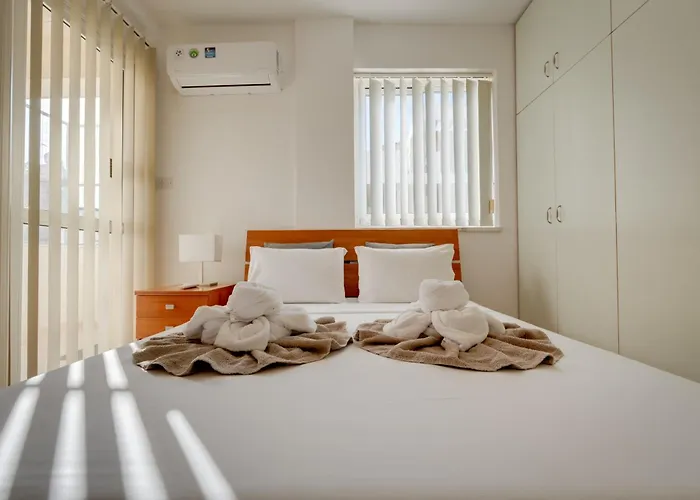 Appartamento Penthouse The 'veranda' Elena Court *