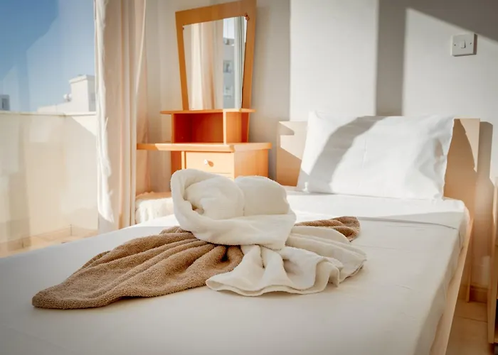 Penthouse The 'veranda' Elena Court