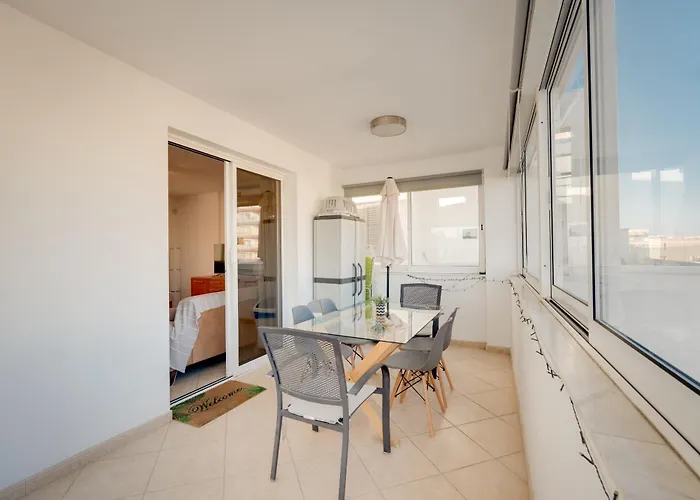 Penthouse The 'veranda' Elena Court